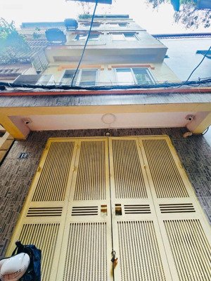 bán gấp nhà riêng tại phố khâm thiấp nhà riêng tại phố khâm thiên, 12,96 tỷ, 46m2, 4pn, 2wc, 5 tầng