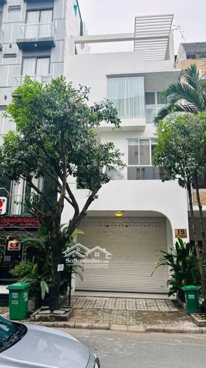 cho thuê nhà phố hưng gia 3 phú mỹ hưng căn góc đẹp giá tốt kinh doanh sầm uất 