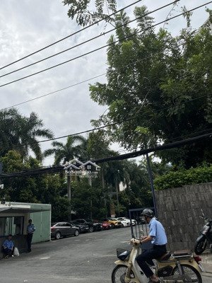 ngay e town - hẻm 40 ấp bắc- 64m2 hxh- 9,46tỷ - n4m- 4pn- gần bàu cát, mấy bước ra metro số 2