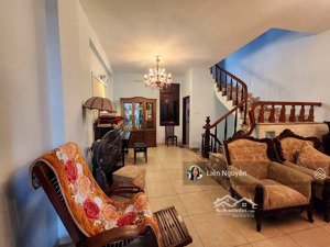 bán nhà mặt phố triệu việt vương, 35m2, 3 tầng, 26 tỉ, vỉa hè rộng, kinh doanh đỉnh, thu 30tr/tháng