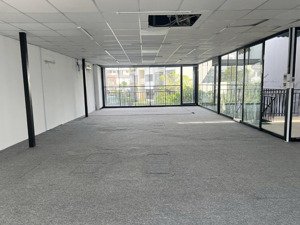 em quân! cho thuê sàn văn phòng hiện đại tầng 2 tại an phú- an khánh quận 2 160m2 giá chỉ 30tr/th