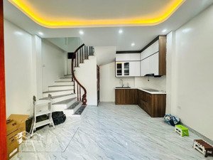 lô góc phố trương định nhà đẹp 2 thoáng dân xây ngõ thông tứ tung kd sổ đỏ cc 35m2 x6t giá 6.9 tỷ c