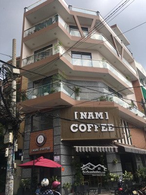 cho thuê ngà góc 2 mặt tiền cao thắng và võ văn tần q3.