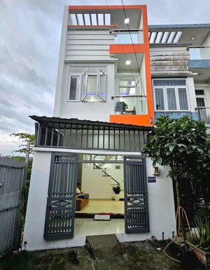 bán nhà shr thạnh xuân 52 đường 8m quận 12 giá rẻ