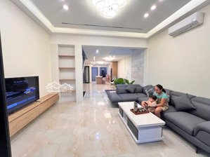 cho thuê nhà đẹp 2 phòng ngủ sát biển tân trà