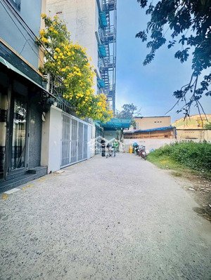 bán đất hẻm xe hơi an phú đông, giá chỉ 4.1tỷ