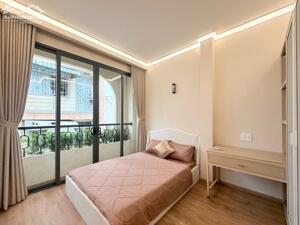 Bán CHDV Phan Đình Phùng Phú Nhuận, full nội thất, 4 Tầng, 6Pn, 45m2, TN 45tr/th, 9.x Tỷ