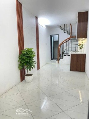 nhà 4 tầng ngõ thông phố bạch mai trung tâm hai bà trưng giá 5,5 tỷ