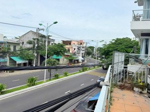 bán nhà mặt tiền, mặt đường trần phú, nha trang, khánh hòa