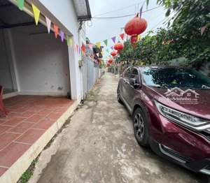 liên mạc- thượng cát -ngõ ô tô đỗ cửa, vào nhà- gần nhiều tiện ích.