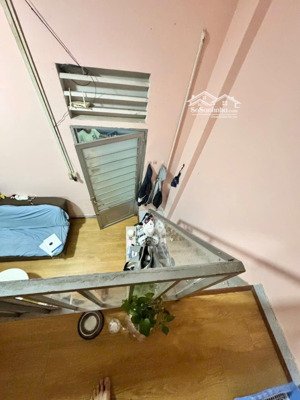 nhà xã hội becamex việt sing, vsip 1. em gái công ty có 6 căn. có sổ hồng. bán hết về quê. nhà đẹp