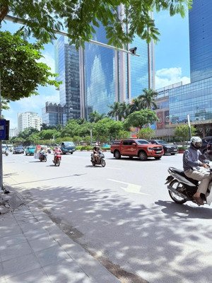 bán tòa nhà tại phố duy tân - cầu giấy - 290m2 9 tầng ô tô vỉa hè - khu phân lô văn phòng