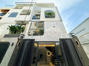 nhà ngộp đường võ văn tần, p5, quận 3. giá 4,690ty/80,8m2. cho thuê 29tr. gần hồ con rùa