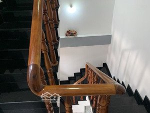 nhà đẹp ngô chí quốc bình chiểu .54 m chỉ dọn vào ở ngay . 3 tầng btct chỉ hơn 5 tỷ