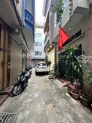 lô góc - phân lô bắc từ liêm - hai mặt đường oto 7 chỗ đỗ cửa - 44/65m2 - 8.8 tỷ - lh 