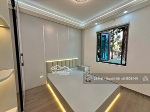 chỉ với 15 tỷ - sở hữu ngay nhà đống đa, phố láng diện tích 43m2*5t thang máy, oto ngủ trong nhà.