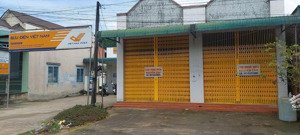 cần cho thuê nhà nguyên căn mặt tiền ql1a, đối diện chợ hưng nghĩa vị trí quá đẹp để kinh doanh