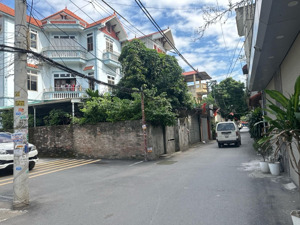 chủ tự xây tìm chủ mới cho em nó, phân lô, ô tô đỗ cửa - vào nhà, yên tĩnh, thoáng mát, ở sướng