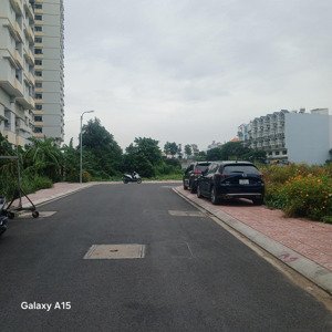 6 tỷ 900 thương lượng, đất mặt tiền khu dân cư phân lô, diện tích: ngan 4,02 mét - dài 22,77 mét