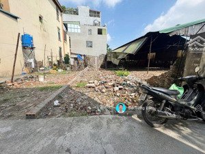 cần bán lô đất 101m2 ngõ 195/2 phúc lợi - gần công an phường, tiện ích đầy đủ