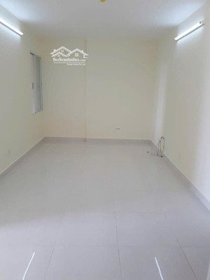 bán căn hộ chung cư bông sao phường 5, q8. dt 66.7m2, 2pn, 1wc tt hành chính quận 8, nhiều tiệ