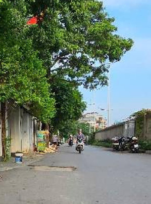 mặt phố âu cơ 330m2, mt 7.5m, 3 tầng ô tô tránh kinh doanh đỉnh, chỉ 132 triệu/m2 (tl)