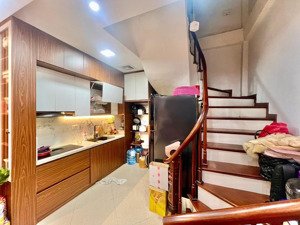 gần ô tô tránh phố quỳnh. nhà mới, ngõ nông, lô góc thoáng, cạnh hồ võ thị sáu, vượng khí, 45m2