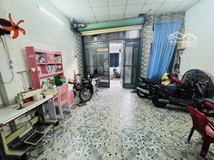 nhà 3 tầng ngay vườn lài, gần chợ tân hương, 7p qua aeon