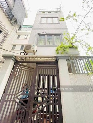 bán nhà dân xây thạch bàn - long biên. lô góc thoáng 52m x 4t. lh 