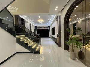 **bán nhà mặt tiền lê lai, mt khu bàu cát, tân bình (4,6*14) 4 tầng chỉ 11,5 tỷ