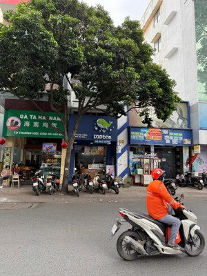 siêu vị trí, giảm giá mạnh! chủ cần bán nhà mặt tiền đường cao thắng p5 q.3. dt: 3,5x20m2 giá 30 tỷ