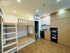 Siêu hot! Tòa CCMN 40m2x6T thang máy, full toàn bộ nội thất, ngõ 3m một bước ra phố Khúc Thừa Dụ, Cầu Giấy.