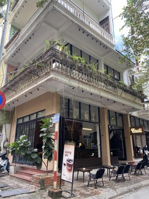 cho thuê mặt bằng lô góc đẹp phố vạn bảo, 80m x 2 tầng, mặt tiền 10m, vị trí kinh doanh đẹp nhất