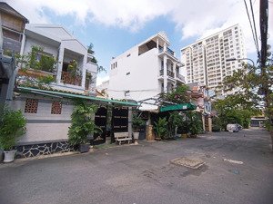 bán nhà mặt tiền hẻm xe tải, 3 tầng btct, 112m2, 4pn, trần xuân soạn, hàng xóm him lam q7, shr.