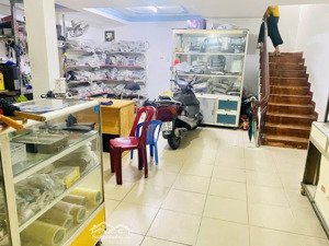 bán gấp trong tuần để xuất cảnh - bán nhà tân phước 31m² - 5 tầng - 19 tỷ - siêu rẻ