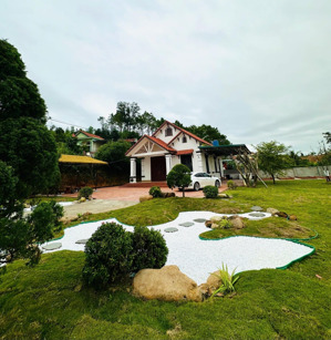 do chuyển định cư, chính chủ cần bán biệt thự sân vườn gần 1000m2 tại p. hoành bồ, hạ long