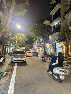 chính chủ bán nhà 7 tầng thang máy phố giang văn minh 60m chỉ 22 tỷ ba đình , kd ô tô tránh