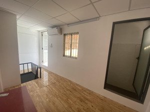 cho thuê nhà trọ tại hoàng quốc việt, phú mỹ, quận 7, giá 5,5 triệu, 30m2, không phụ phí, tự do