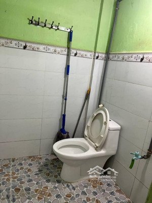 cho thuê nhà 5tr đường số 14 p. linh chiểu. 1 trệt + gác, sd 72m2 có 1pn 1wc