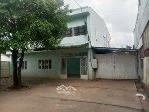 cho thuê kho xưởng tdt: 740m+200 gác lửng giá 47 triệu tại vĩnh lộc đường xe container.