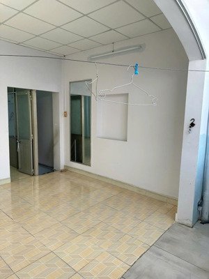cho thuê nhà 7tr đường chương dương, p. linh chiểu. 2 tầng sd 75m2 có 2pn 2wc