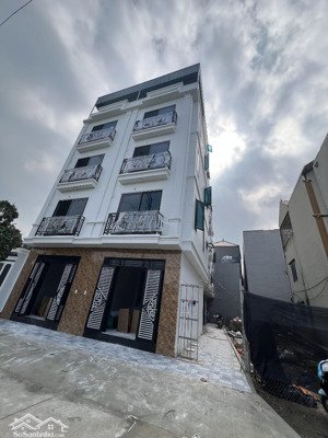 cc gửi bán nhà xây mới 5tx 32m oto qua nhà vài bước chân ra tới chợ ảnh phượng. giá chỉ từ 3.7 tỷ