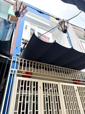 nhà 2 tầng full nội thất đẹp tại kiệt nguyễn phước nguyên thanh khê