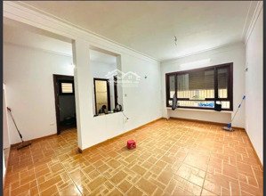 nhà ngõ 376 đường bưởi - khu quân đội, cực hiếm nhà bán, lô góc, thuận tiện giao thông các ngả...