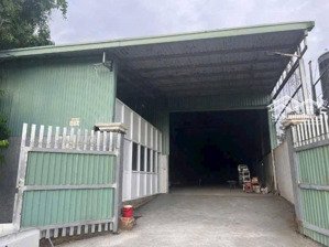 kho xưởng trần cao mới dựng 280m2 sẵn văn phòng linh đông.