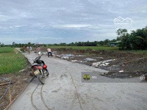 chính chủ nhờ ra gấp lô đất nền tại xã bình đông, gò công, tiền giang, 590 triệu, 103m2, shr
