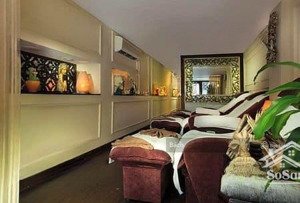 cho thuê nhà mặt phố lê văn hưu, dt 80m2 x 5 tầng - mt 4m - giá 80tr. có thang máy. lh: 