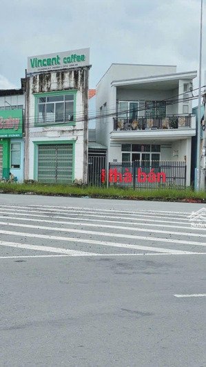 nhà ngay vòng xoay đường tỉnh 827 với vành đai tp tân an, p7 tp tân an