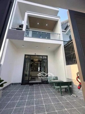 chịu lỗ 200tr bán gấp căn nhà mặt tiền đường hưng nhơn xã tân kiên