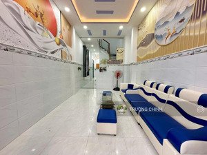 bán nhà mới 4 tầng đường 18b - mã lò - hẻm 8m - 4,4 x 19 - giá hơn 6 tỷ.